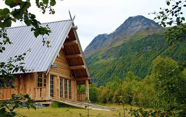 Lyngseidet, Viking Cabins