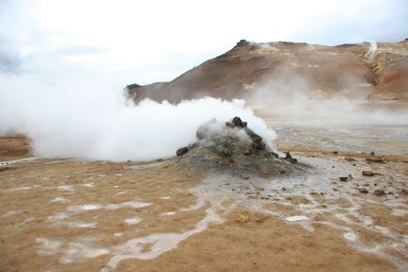 Fly Drive Hafru%CC%81n Walvissafari Op IJsland  Fumarole Namaskard