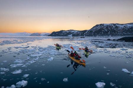 SH Vega   Weddell Sea   People   05 01 2023   DJI 0927