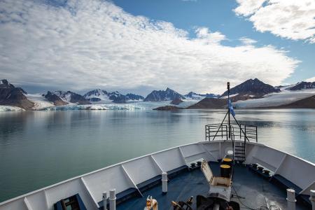 Cape Tracks Quark Expeditions  4M9A2008 Ship Cruise OAD Svalbard Michellesole