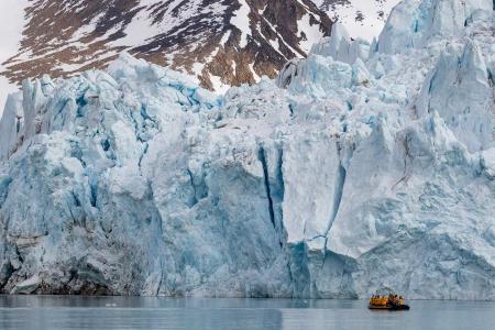 Cape Tracks Quark Expeditions 220A1131 Zodiac Cruise Svalbard Michellesole